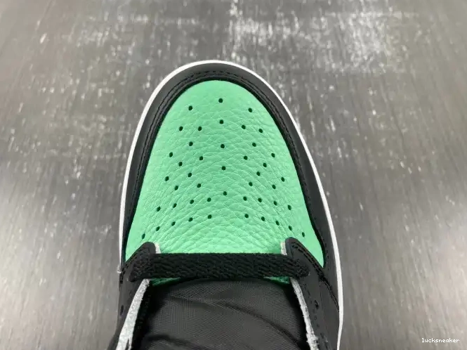 Cheap LUCY Glow Green High DZ5485-130 OG Air 1 Jordan 0521